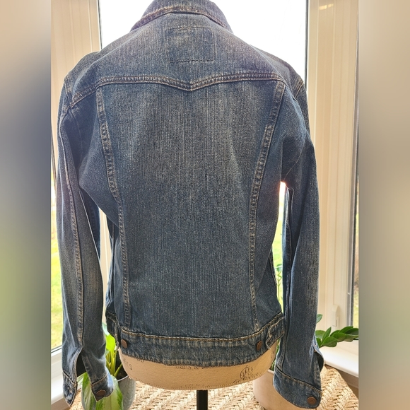 Levis jean jacket - Picture 2 of 4
